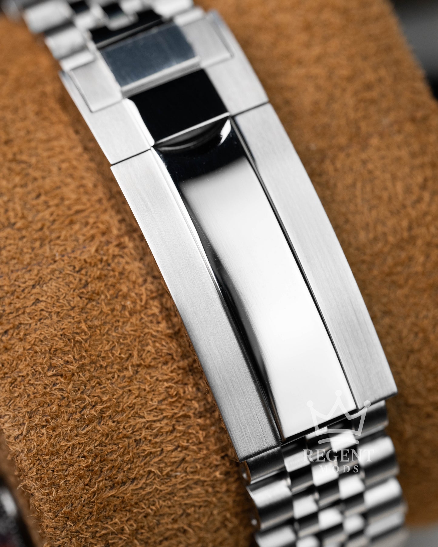 Custom Seiko Mod Steel Jubilee Bracelet Clasp Close