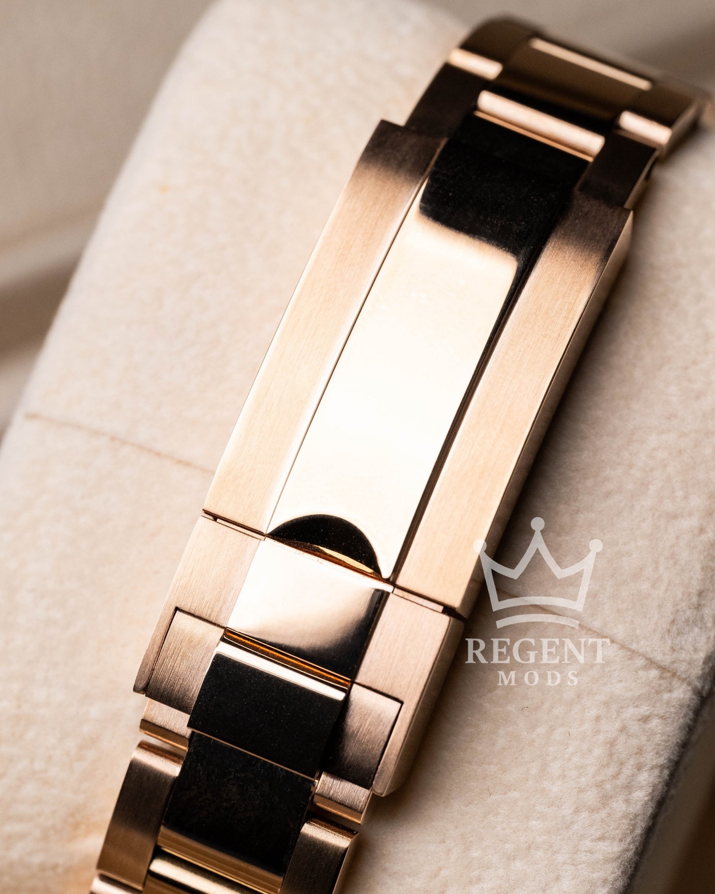 Rose Gold Clasp