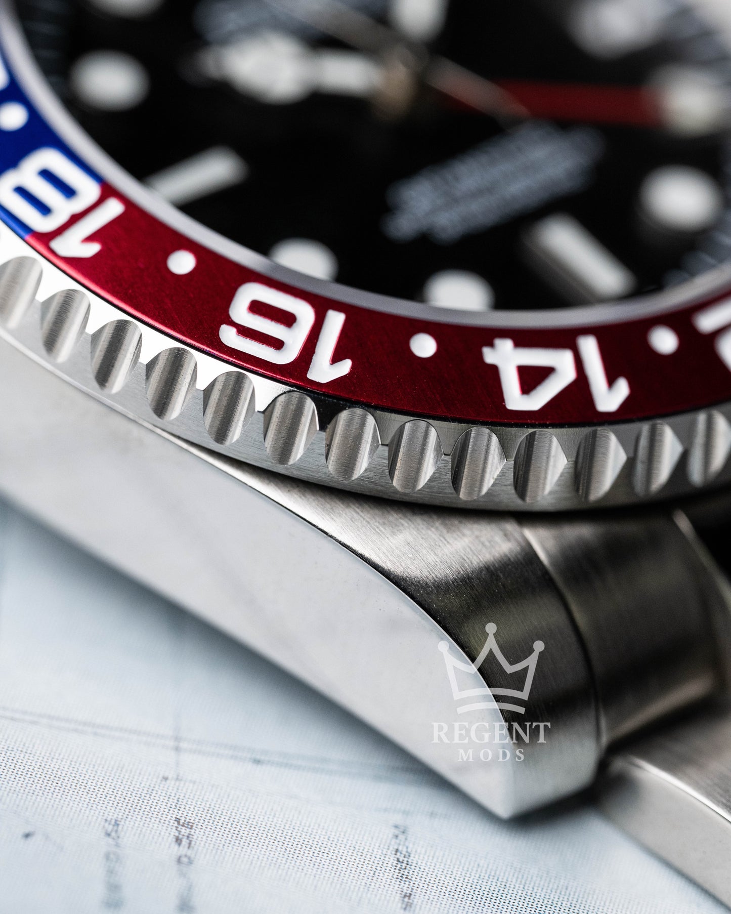 Seiko Mod GMT-Master II Pepsi With Red And Blue Pepsi Bezel Black Dial And Stainless Steel Bracelet
