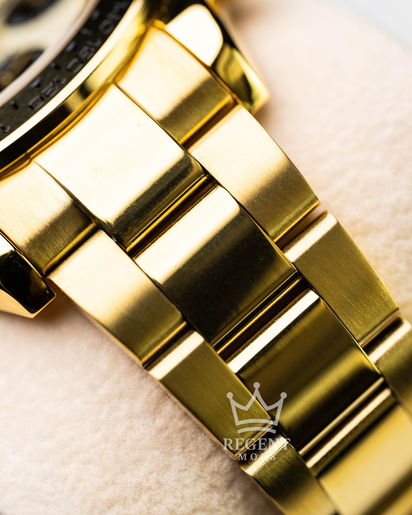 Seitona | Gold Arabic
