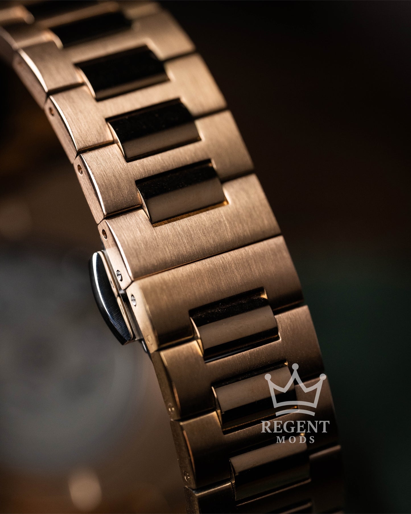 Seiko Mod Nautilus Rose Gold Bracelet Clasp