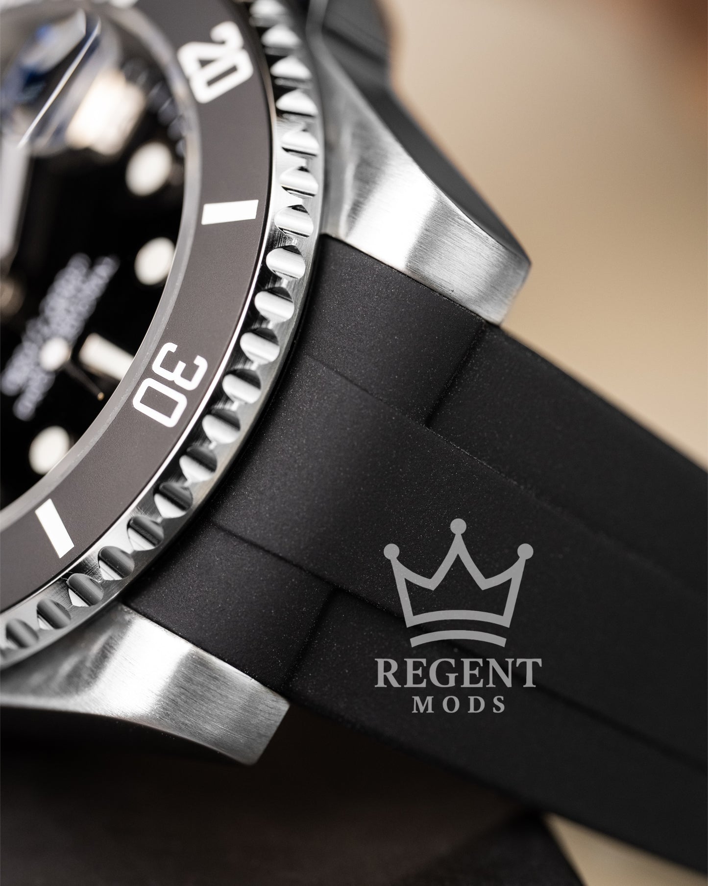 Seiko Mod Submariner Homage Black Dial Dive Watch With Cyclops Date