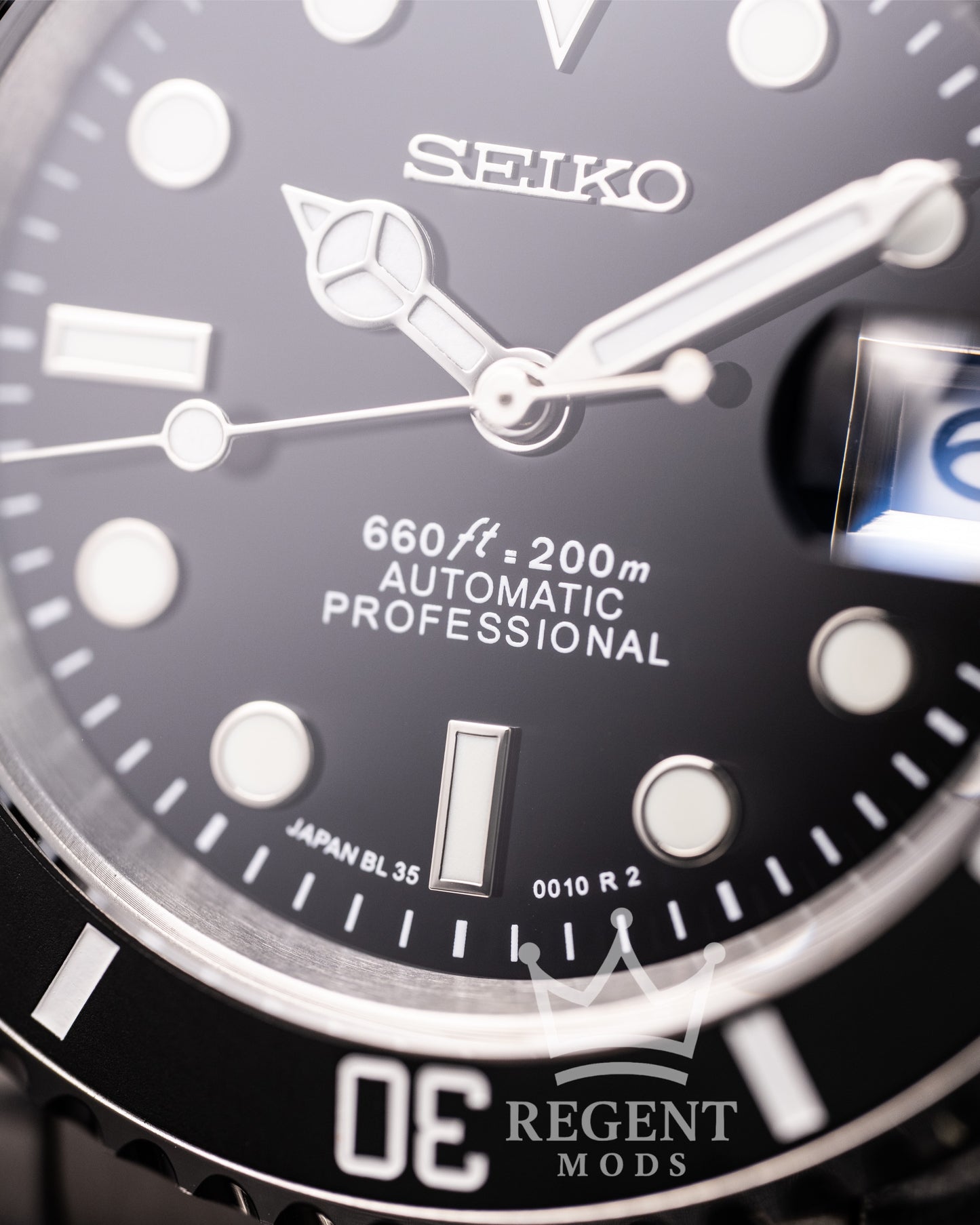 Seiko Mod Submariner Homage Black Dial Dive Watch With Cyclops Date