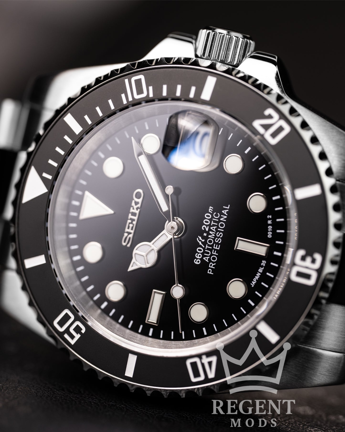Seiko Mod Submariner Homage Black Dial Dive Watch With Cyclops Date