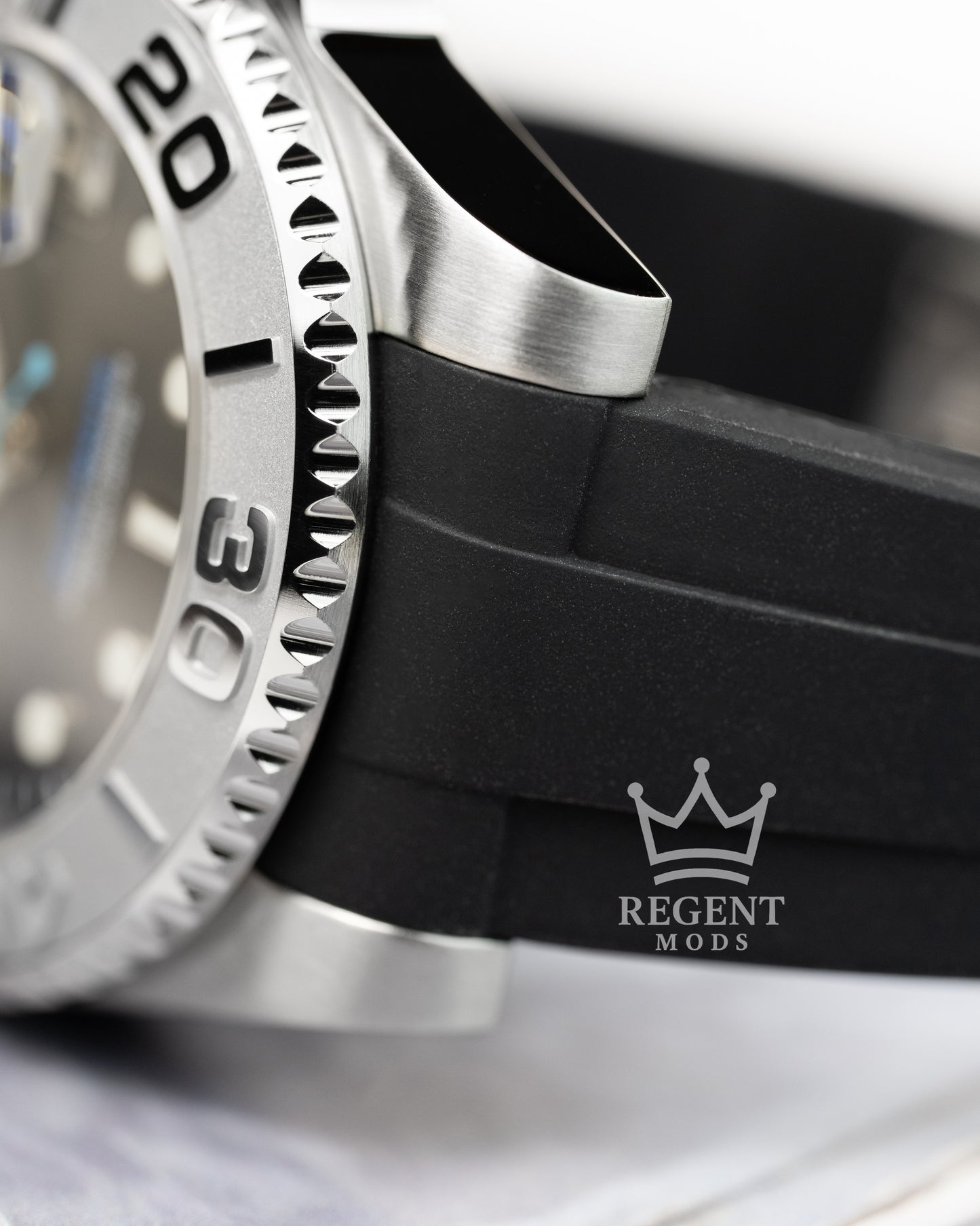 Seiko Mod Yacht-Master Homage On Wrist Rhodium Dial With Silver Bezel And Black Rubber Strap