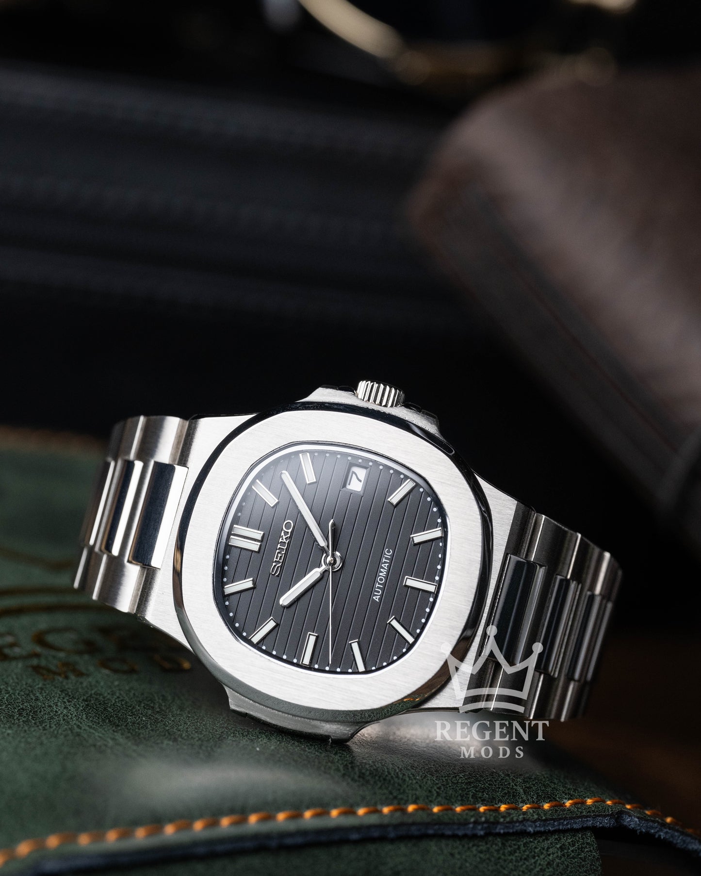 Seiko Mod Nautilus Homage Black Dial Seikonaut With Brushed Steel Case And Integrated Bracelet