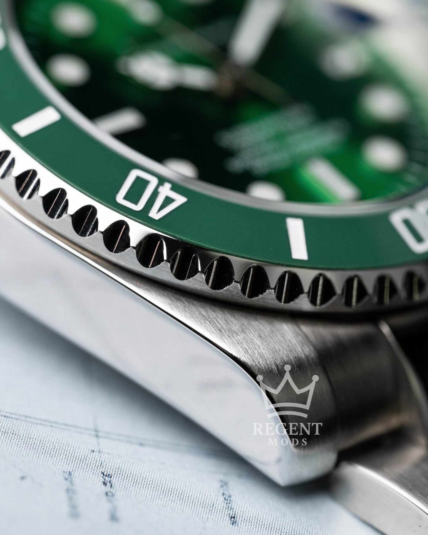 Seiko Mod Submariner Hulk Homage In Vibrant Green Dial And Bezel With Polished And Brushed Case