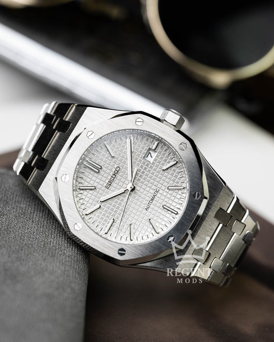 Automatic Seiko Mod Seikoak AP Royal Oak With Silver Waffle Textured Dial And Stainless Steel Integrated Bracelet