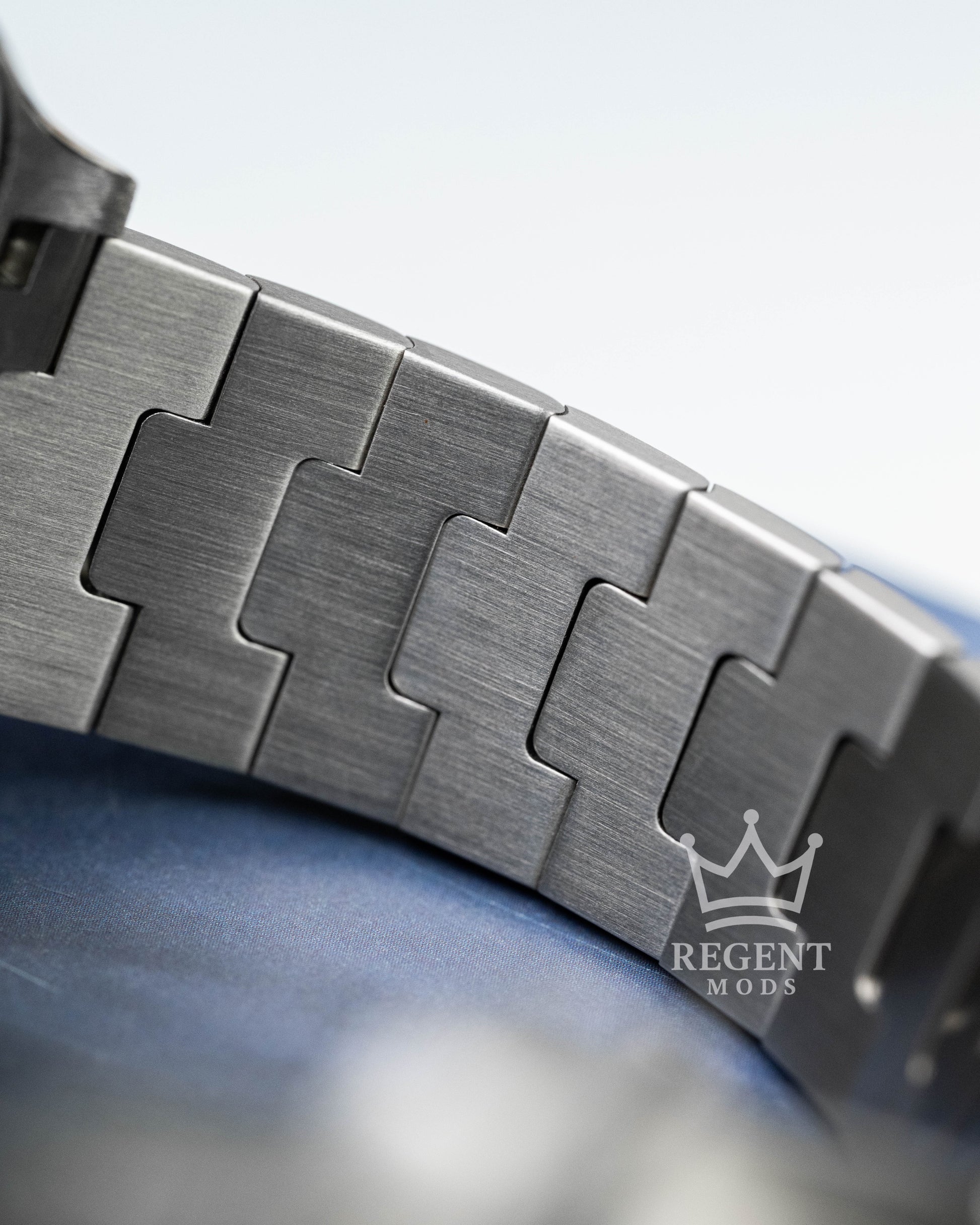 Custom Seiko Cartier Santos Mod Strap