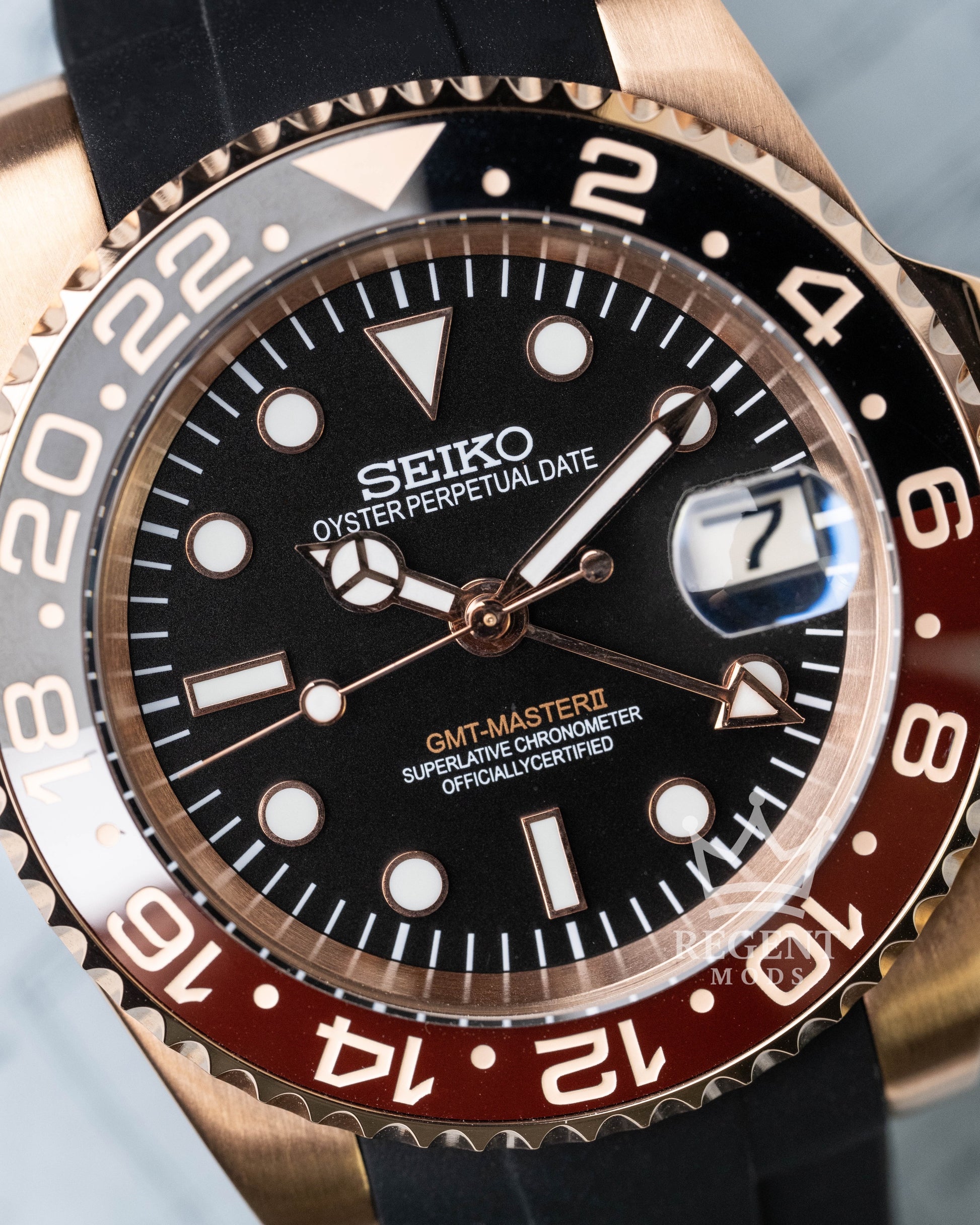Seiko GMT-Master II Rootbeer Mod With Rose Gold Case, Black Dial, And Rubber Strap