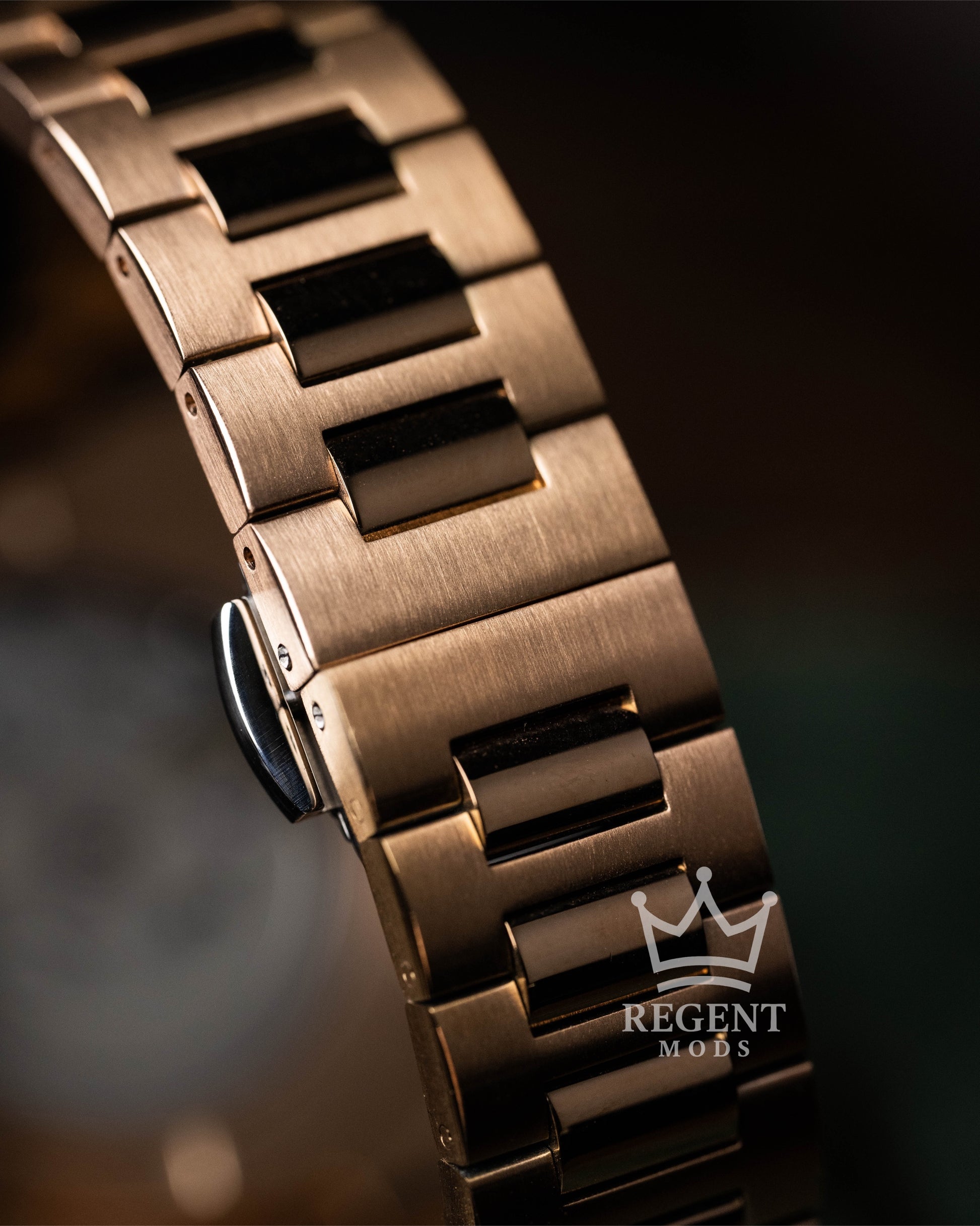 Seiko Mod Nautilus Rose Gold Bracelet Clasp
